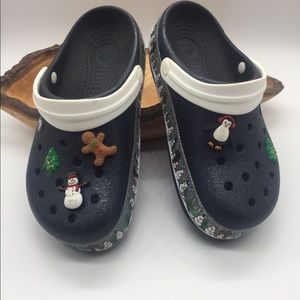 Christmas Crocs Navy Blue Glitter W/5 Jibbitz Sz 6